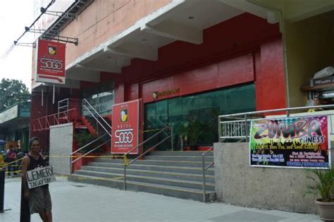 Hotels near Buendia Station .